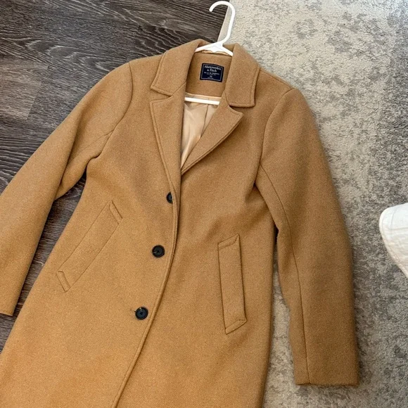 Abercrombie & Fitch Tan Trench Coat - Picture 3 of 8